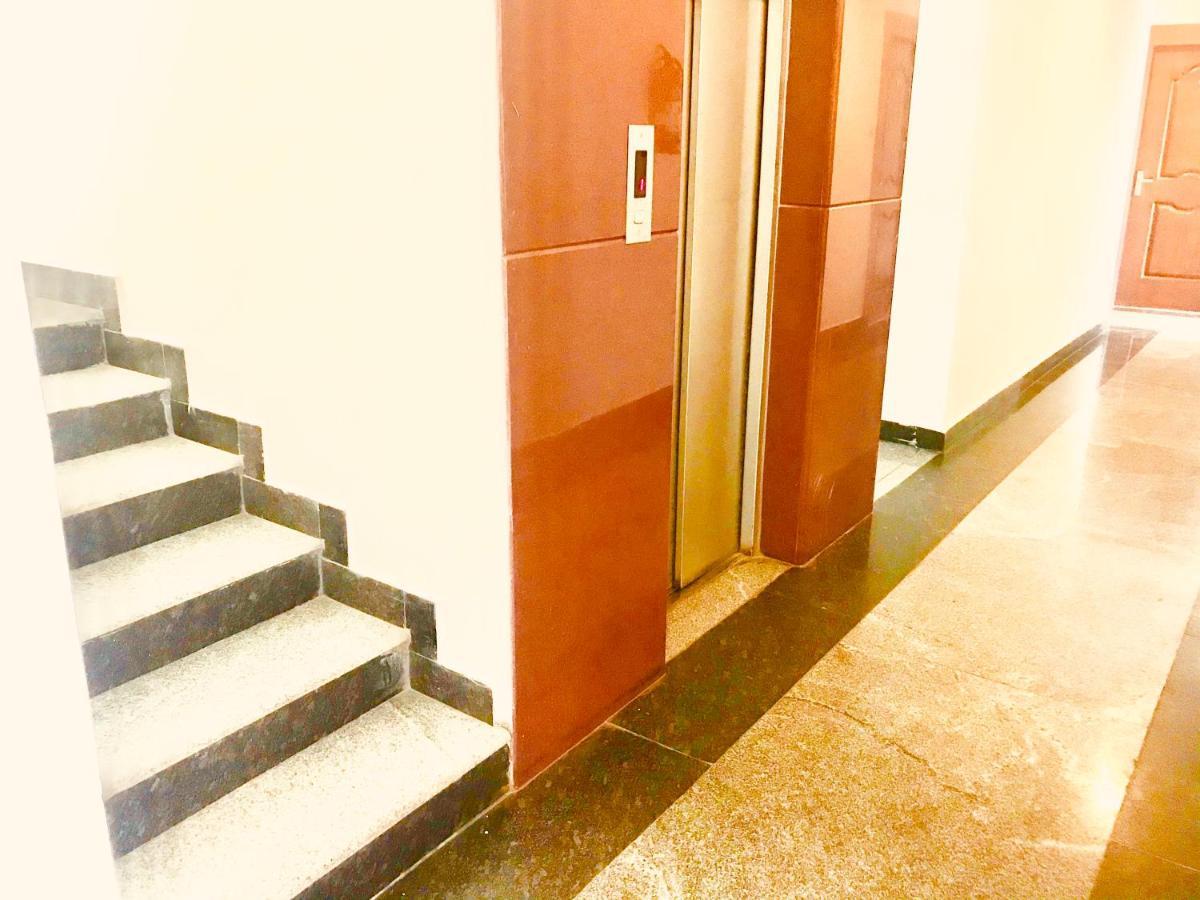 Hotel Half Moon Chennai Exterior foto